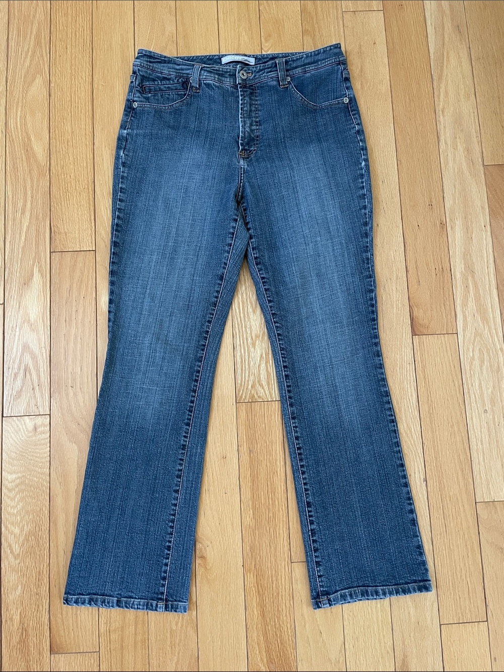 Chico's Platinum Straight Leg Jeans